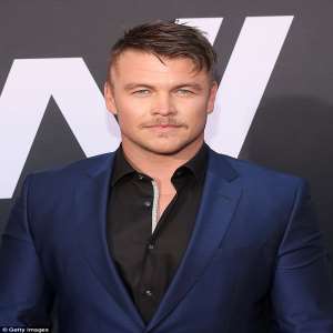 Luke Hemsworth Birthday, Real Name, Age, Weight, Height, Family, Facts ...